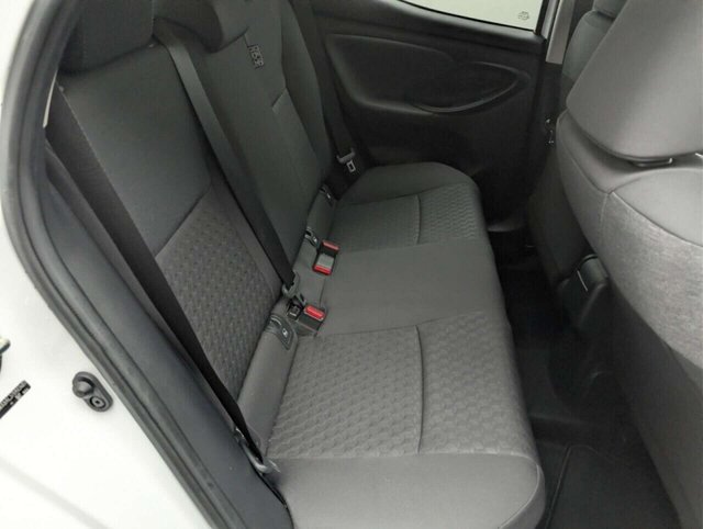 USED 2021 21 TOYOTA YARIS 1.5 VVT-h Design Hatchback 5dr Petrol Hybrid E-CVT Euro 6 (s/s) (116 ps) PARKING CAMERA+APPLE CARPALY CLICK&COLLECT/HOME DELIVERY