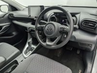 USED 2021 21 TOYOTA YARIS 1.5 VVT-h Design Hatchback 5dr Petrol Hybrid E-CVT Euro 6 (s/s) (116 ps) PARKING CAMERA+APPLE CARPALY CLICK&COLLECT/HOME DELIVERY