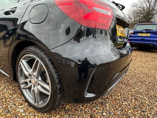 2018 Mercedes-Benz A-Class 2.1L Amg Line 5dr - Photo 9