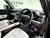 USED 2025 25 LAND ROVER DEFENDER 3.0 D250 MHEV X-Dynamic HSE SUV 5dr Diesel Auto 4WD Euro 6 (s/s) (250 ps) 