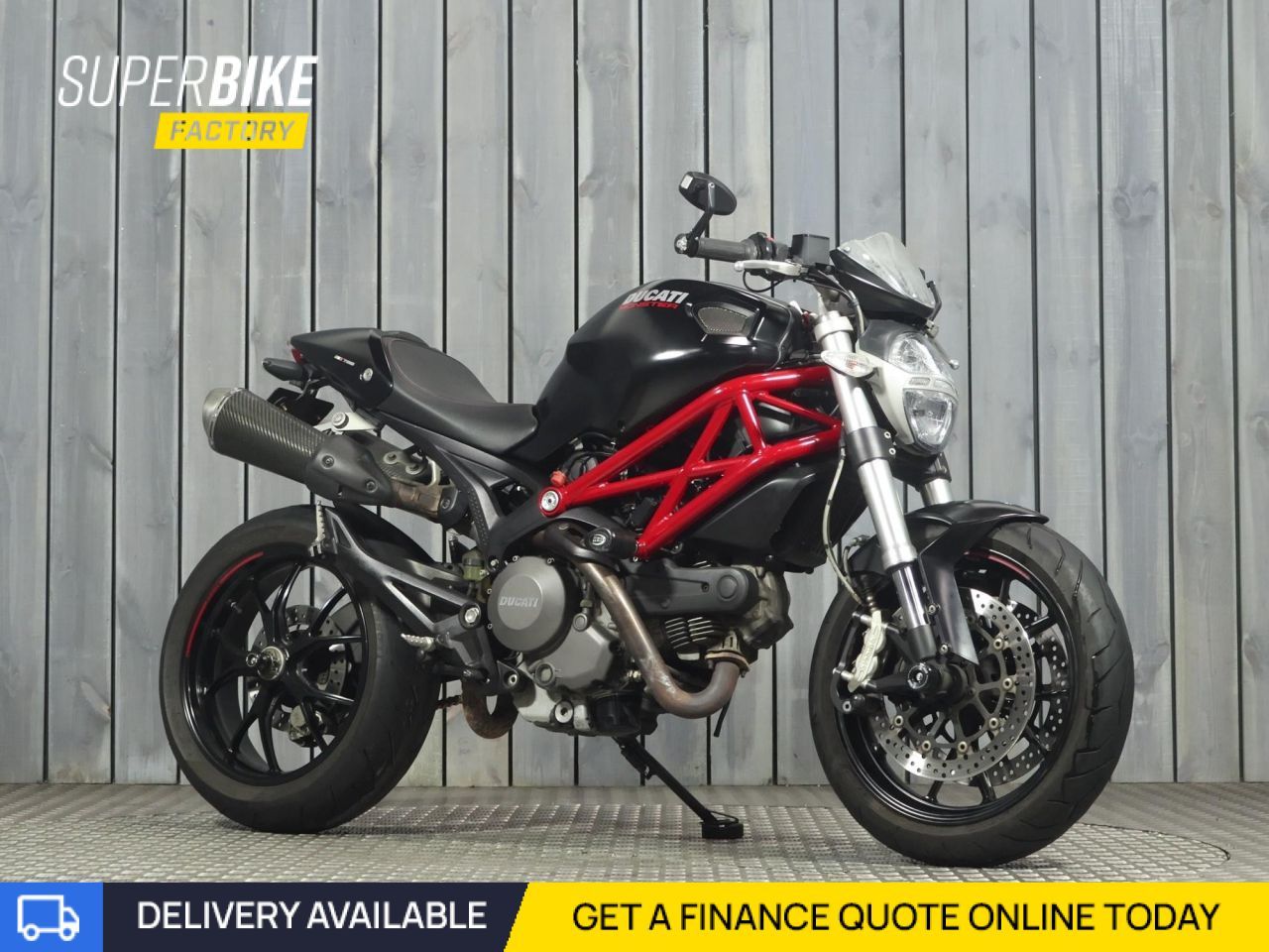 DUCATI MONSTER 796