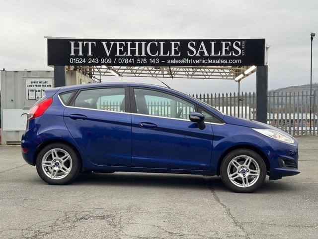 2013 FORD FIESTA 1.25 Zetec Hatchback 5dr Petrol Manual Euro 5 (82 ps) - Photo 2