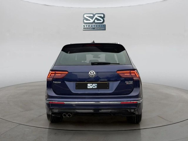 2017 Volkswagen Tiguan 2L R-Line 5dr - Photo 6