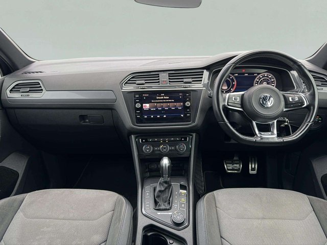 2017 Volkswagen Tiguan 2L R-Line 5dr - Photo 11