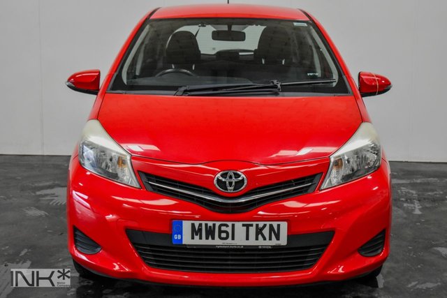 2012 TOYOTA YARIS 1.33 Dual VVT-i TR Hatchback 5dr Petrol Manual Euro 5 (101 ps) - Photo 4