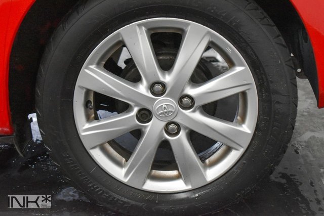 2012 TOYOTA YARIS 1.33 Dual VVT-i TR Hatchback 5dr Petrol Manual Euro 5 (101 ps) - Photo 11