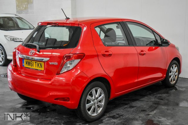 2012 TOYOTA YARIS 1.33 Dual VVT-i TR Hatchback 5dr Petrol Manual Euro 5 (101 ps) - Photo 7