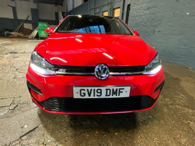 2019 VOLKSWAGEN GOLF (2019) - Photo 2