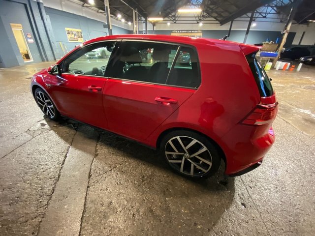 2019 VOLKSWAGEN GOLF (2019) - Photo 7