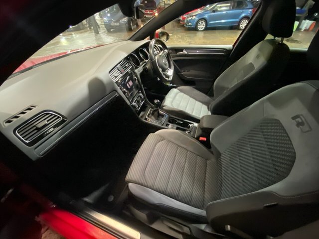 2019 VOLKSWAGEN GOLF (2019) - Photo 8