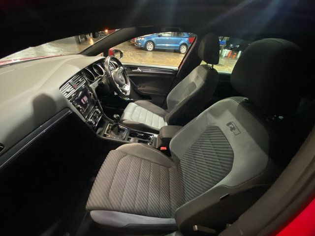 2019 VOLKSWAGEN GOLF (2019) - Photo 9