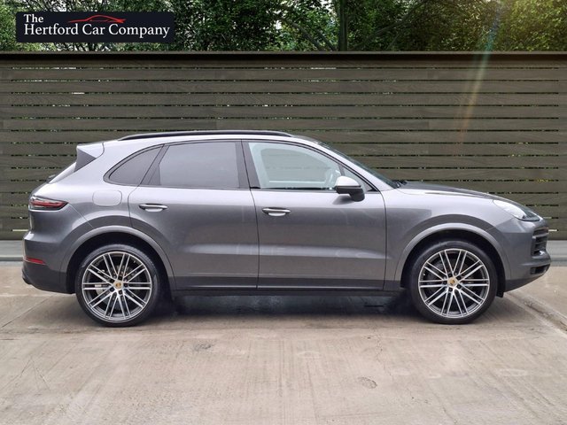 2020 Porsche Cayenne 2.9L S 5dr - Photo 9