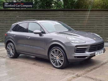 2020 PORSCHE CAYENNE