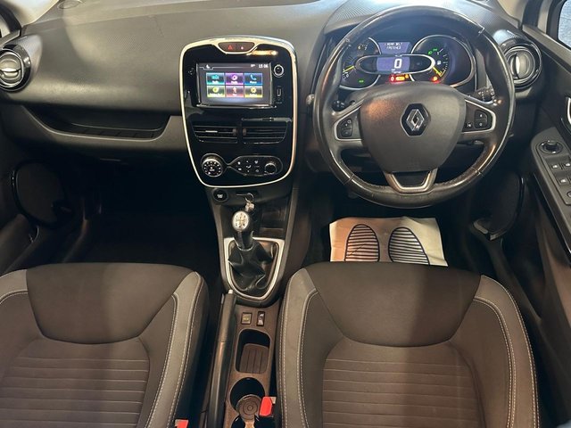 2016 RENAULT CLIO 0.9 TCe Dynamique S Nav Hatchback 5dr Petrol Manual Euro 6 (s/s) (90 ps) - Photo 11