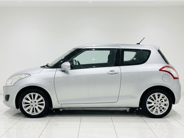 2013 Suzuki Swift 1.2L Sz3 3dr - Photo 2