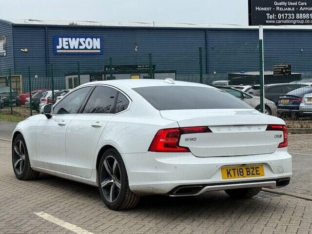 2018 Volvo S90 - Photo 5