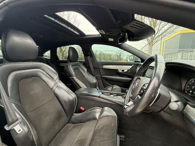 2018 Volvo S90 - Photo 2