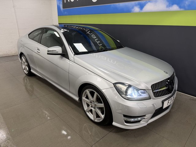 2014 Mercedes-Benz C-Class 2.1L Amg Sport Edition 2dr - Photo 4