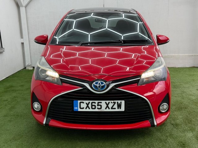 2015 TOYOTA YARIS 2015 1.5 VVT-h Sport E-CVT Euro 6 5dr - Photo 12