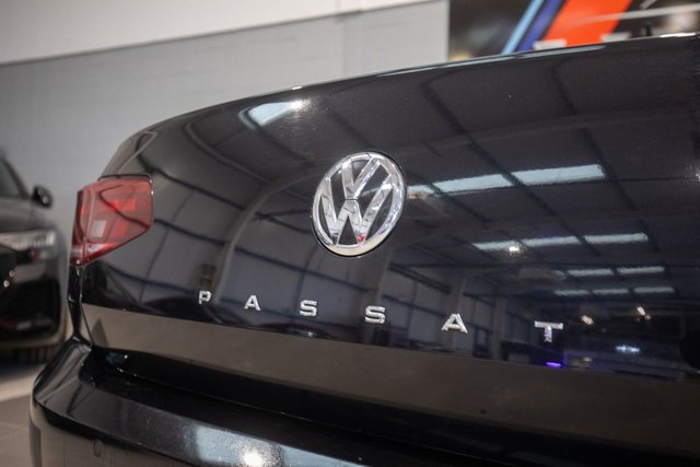2020 Volkswagen Passat 2L R-Line 4dr - Photo 10