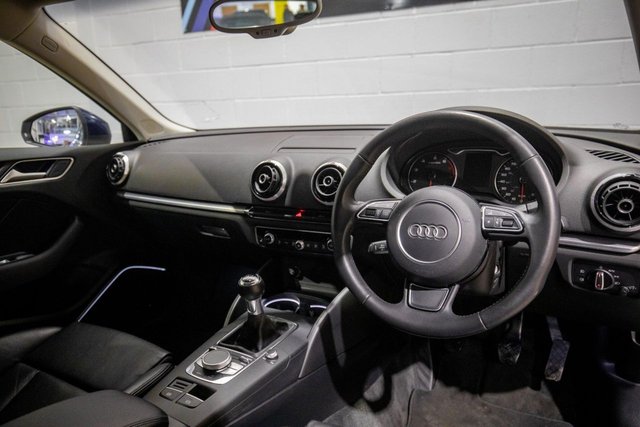 2014 Audi A3 1.8L Sport 5dr - Photo 2