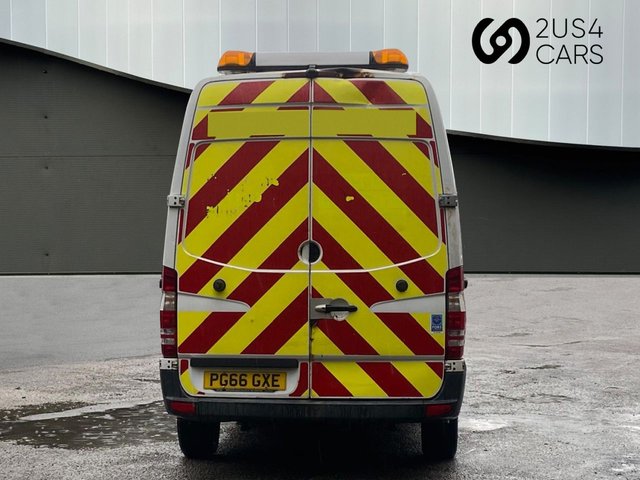 2017 Mercedes-Benz SPRINTER - Photo 6