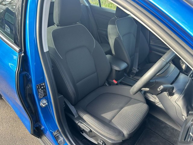 2020 FORD FOCUS 1.5 EcoBlue Titanium Hatchback 5dr Diesel Manual Euro 6 (s/s) (120 ps) - Photo 3