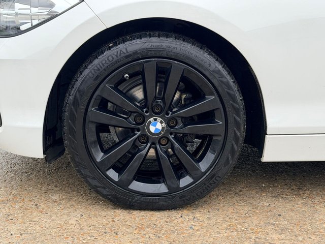 2017 BMW 1 Series 1.5L Sport 5dr - Photo 4