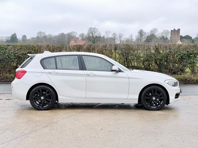 2017 BMW 1 Series 1.5L Sport 5dr - Photo 8
