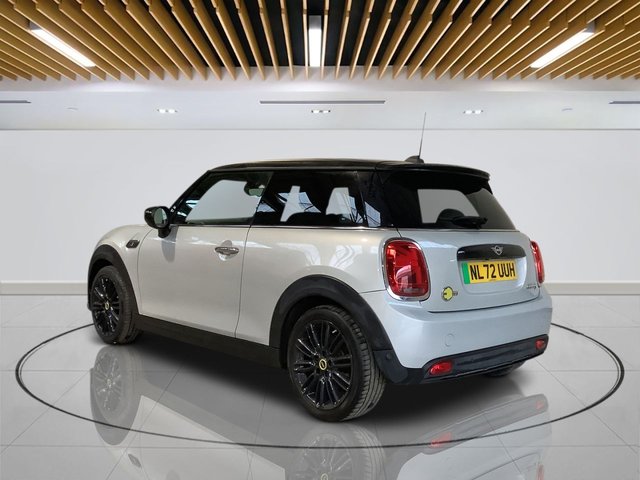 2022 MINI Electric Hatch - Photo 6