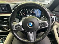 USED 2017 67 BMW 5 SERIES 3.0 540i M Sport Saloon 4dr Petrol Auto xDrive Euro 6 (s/s) (340 ps) Cruise control - Sat Nav