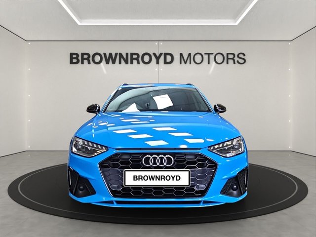 2020 Audi A4 Avant 2L S Line 5dr - Photo 3