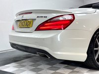 USED 2013 63 MERCEDES-BENZ SL 4.7 SL500 AMG Sport Convertible 2dr Petrol G-Tronic Euro 5 (s/s) (435 ps) DIAMOND WHITE
