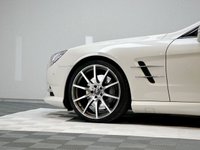 USED 2013 63 MERCEDES-BENZ SL 4.7 SL500 AMG Sport Convertible 2dr Petrol G-Tronic Euro 5 (s/s) (435 ps) DIAMOND WHITE