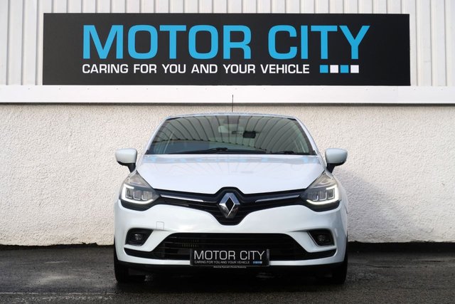 2016 RENAULT CLIO 1.5 dCi Dynamique S Nav Hatchback 5dr Diesel Manual Euro 6 (s/s) (110 ps) - Photo 5