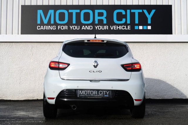 2016 RENAULT CLIO 1.5 dCi Dynamique S Nav Hatchback 5dr Diesel Manual Euro 6 (s/s) (110 ps) - Photo 7