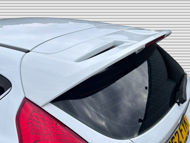 2013 FORD FIESTA 2013 1.4 TDCi DPF Zetec Hatchback 3dr Diesel Manual (104 g/km, 69 bhp) - Photo 12