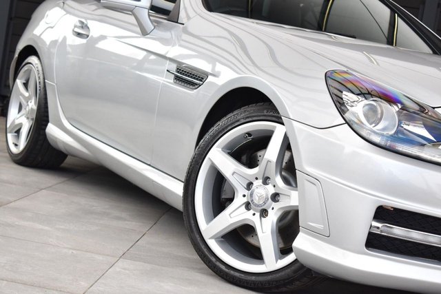 2012 Mercedes-Benz Slk 1.8L Amg Sport Edition 125 2dr - Photo 3