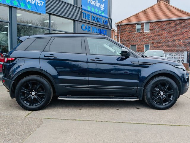 2017 Land Rover RANGE ROVER EVOQUE - Photo 3