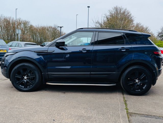 2017 Land Rover RANGE ROVER EVOQUE - Photo 7