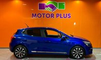 USED 2021 21 RENAULT CLIO 1.0 TCe Iconic Hatchback 5dr Petrol Manual Euro 6 (s/s) (100 ps) 16" Alloys. Privacy. Sat Nav.