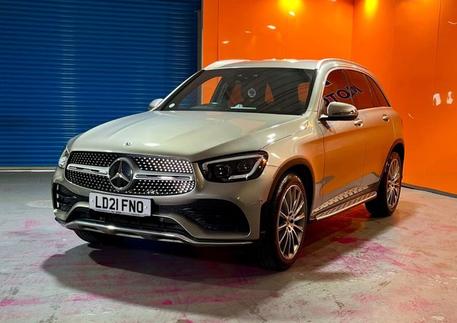 2021 MERCEDES-BENZ GLC 2.0 GLC300d AMG Line (Premium) SUV 5dr Diesel G-Tronic+ 4MATIC Euro 6 (s/s) (245 ps) 20" Alloys. HUGE HUGE Spec. - Photo 3