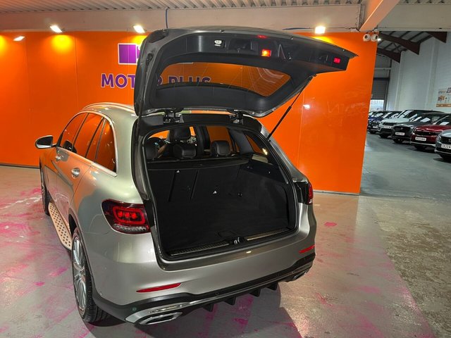 2021 MERCEDES-BENZ GLC 2.0 GLC300d AMG Line (Premium) SUV 5dr Diesel G-Tronic+ 4MATIC Euro 6 (s/s) (245 ps) 20" Alloys. HUGE HUGE Spec. - Photo 8