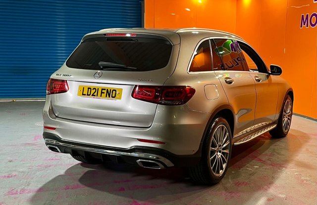 2021 MERCEDES-BENZ GLC 2.0 GLC300d AMG Line (Premium) SUV 5dr Diesel G-Tronic+ 4MATIC Euro 6 (s/s) (245 ps) 20" Alloys. HUGE HUGE Spec. - Photo 11