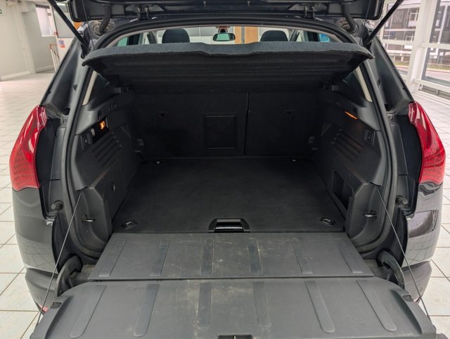 2013 PEUGEOT 3008 - Photo 6