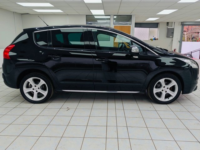 2013 PEUGEOT 3008 - Photo 3