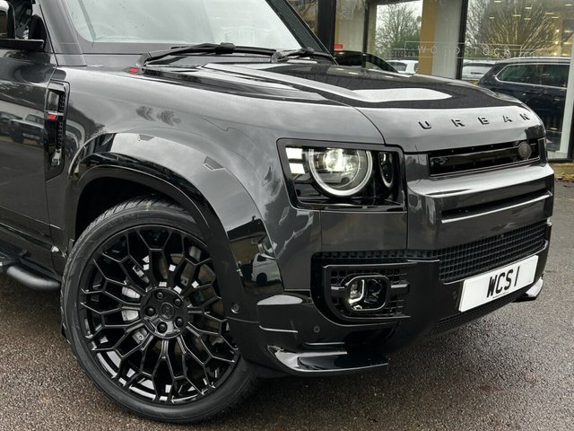 2026 Land Rover DEFENDER 110 - Photo 9