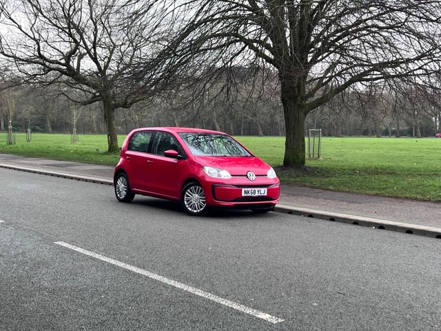 2018 Volkswagen Up! 1L Move Up! 5dr - Photo 4