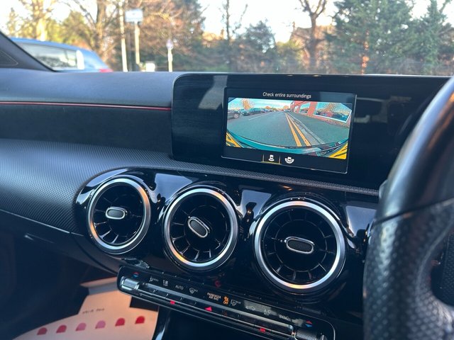 2020 Mercedes-Benz A-Class 1.3L Amg Line 5dr - Photo 10