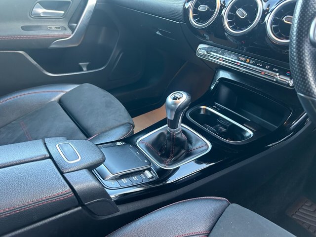 2020 Mercedes-Benz A-Class 1.3L Amg Line 5dr - Photo 12